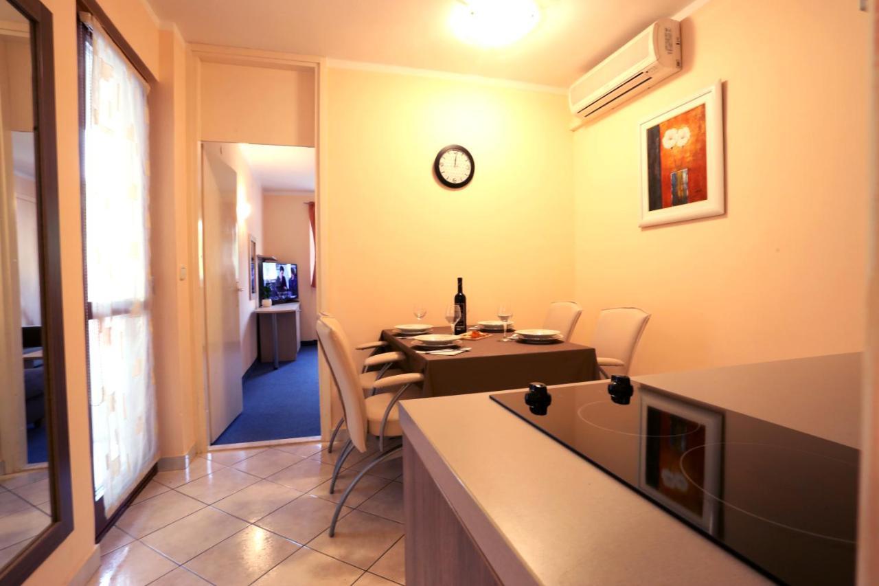 Beach Apartments Vlado Podstrana Exterior photo