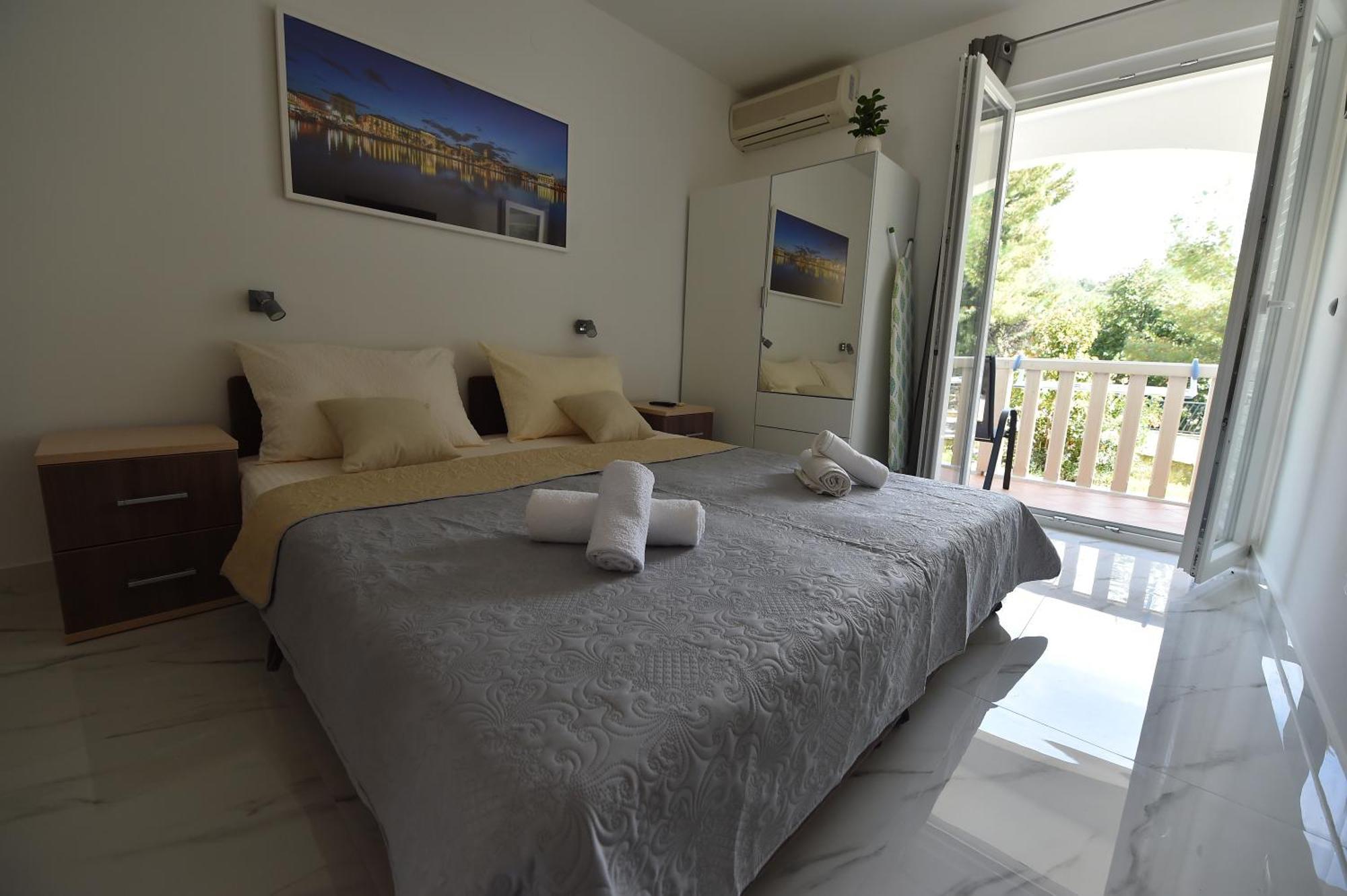 Beach Apartments Vlado Podstrana Exterior photo